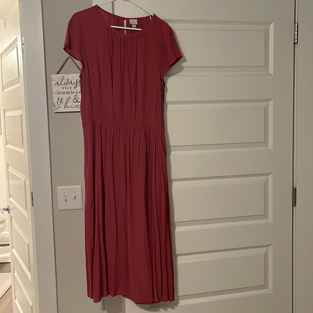 Mauve midi dress